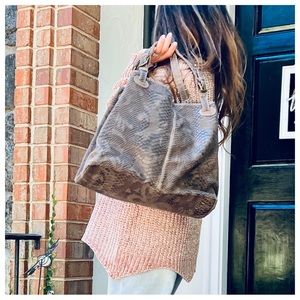 Designer Made in Italy Fabulous Chic Alligator look Tote Bag